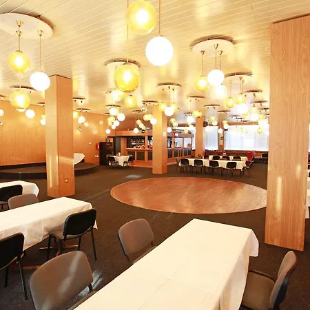 Sportovni Centrum 3*