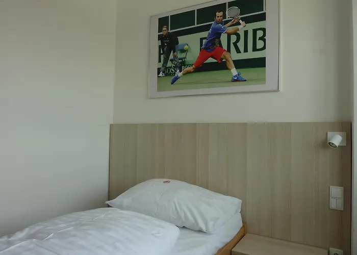 Sportovni Centrum Otel 3*